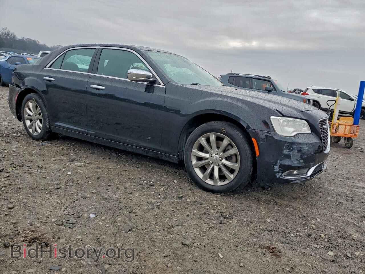 2019 CHRYSLER 300 - VIN: 2C3CCAKG5KH698340 - Фото 4