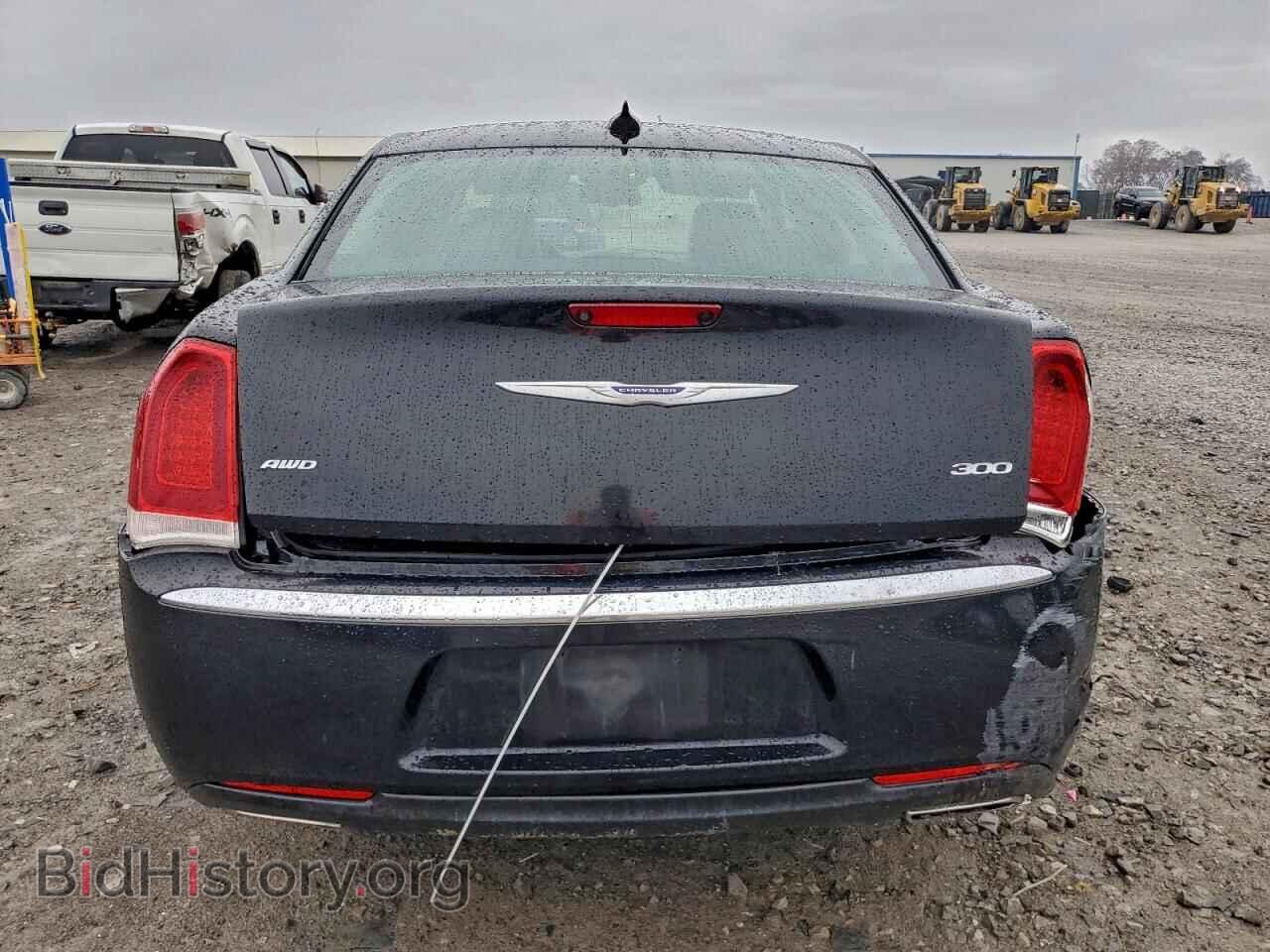 2019 CHRYSLER 300 - VIN: 2C3CCAKG5KH698340 - Фото 6