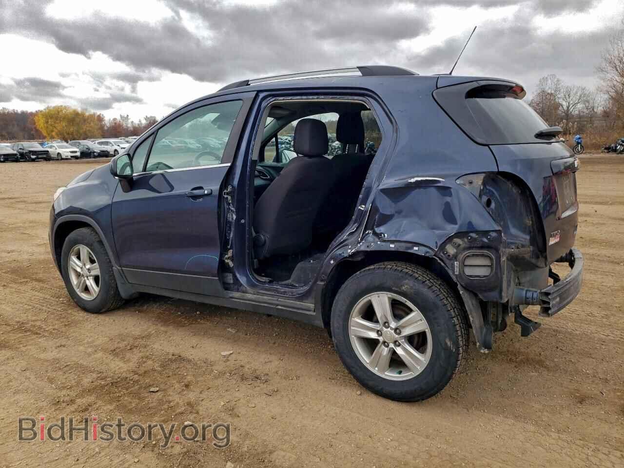 2018 CHEVROLET TRAX - VIN: 3GNCJLSB2JL302461 - Фото 2