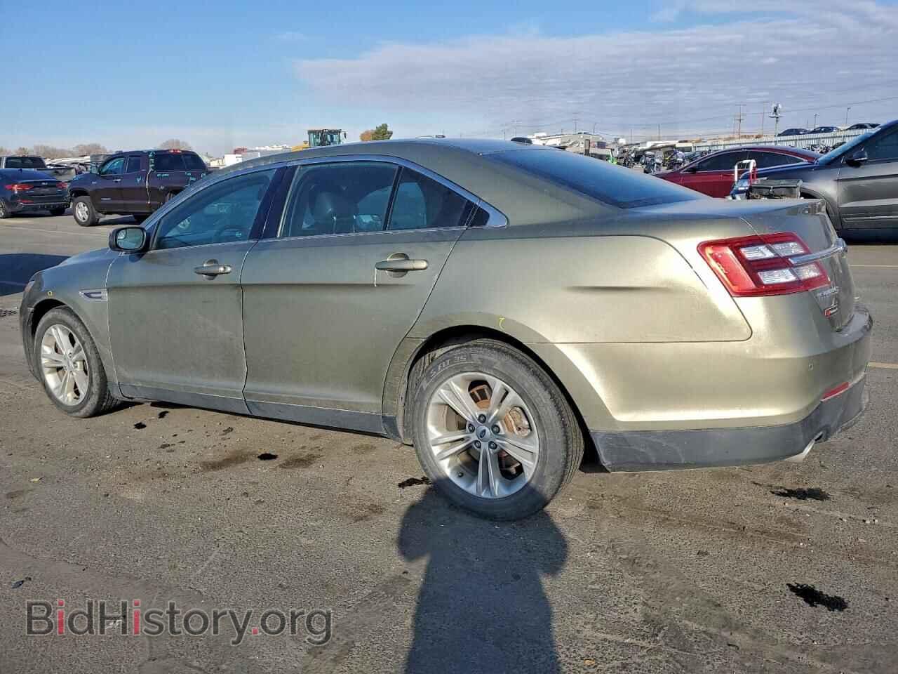 2013 FORD TAURUS - VIN: 1FAHP2E82DG118837 - Фото 2