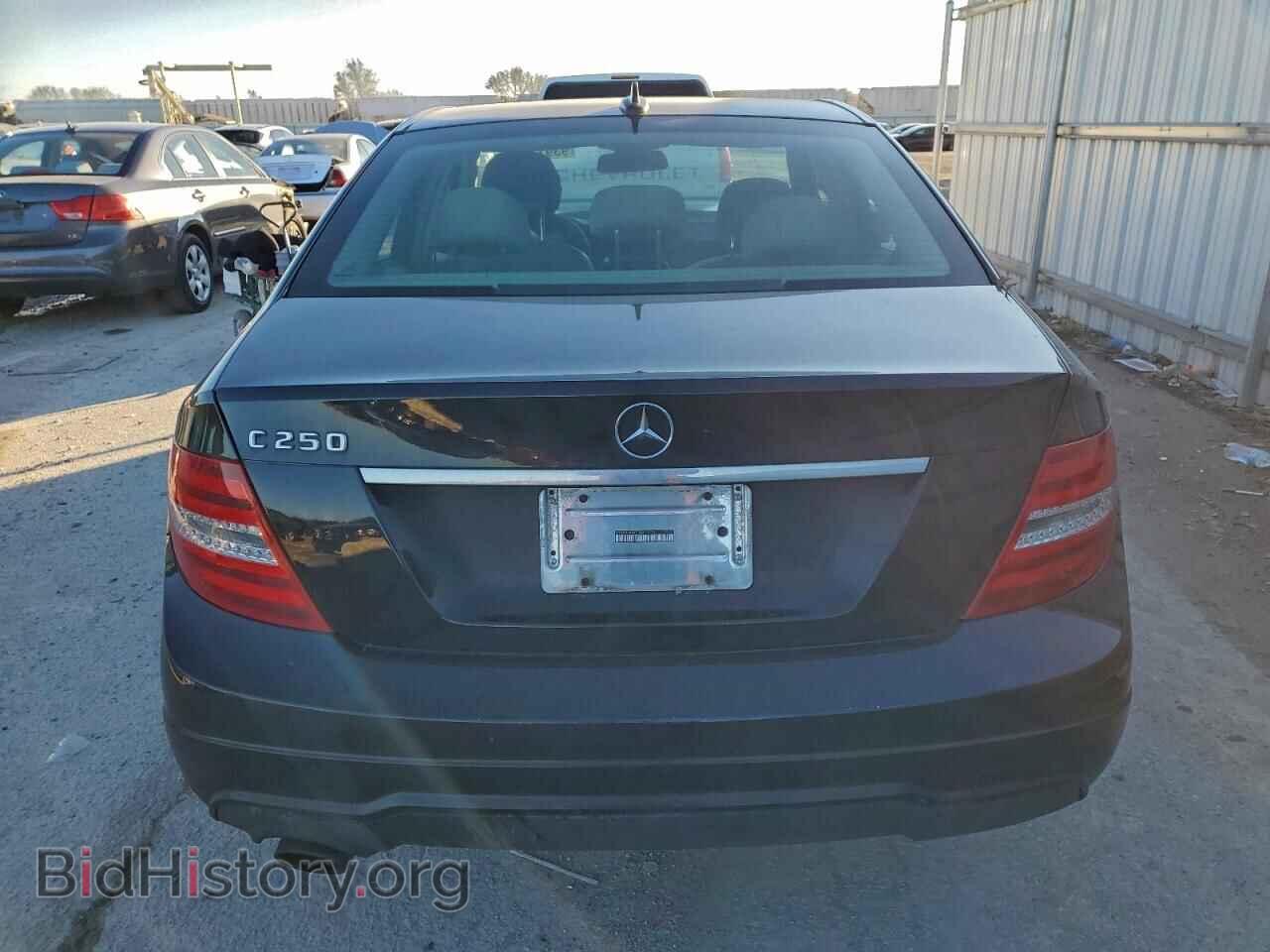 2013 MERCEDES-BENZ C-CLASS - VIN: WDDGF4HB7DR242575 - Фото 6