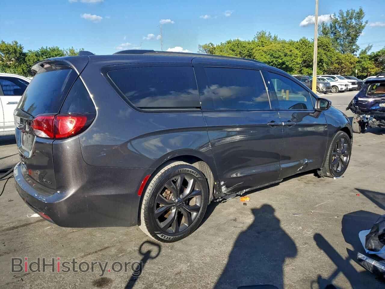 2018 CHRYSLER PACIFICA - VIN: 2C4RC1GGXJR358317 - Фото 3