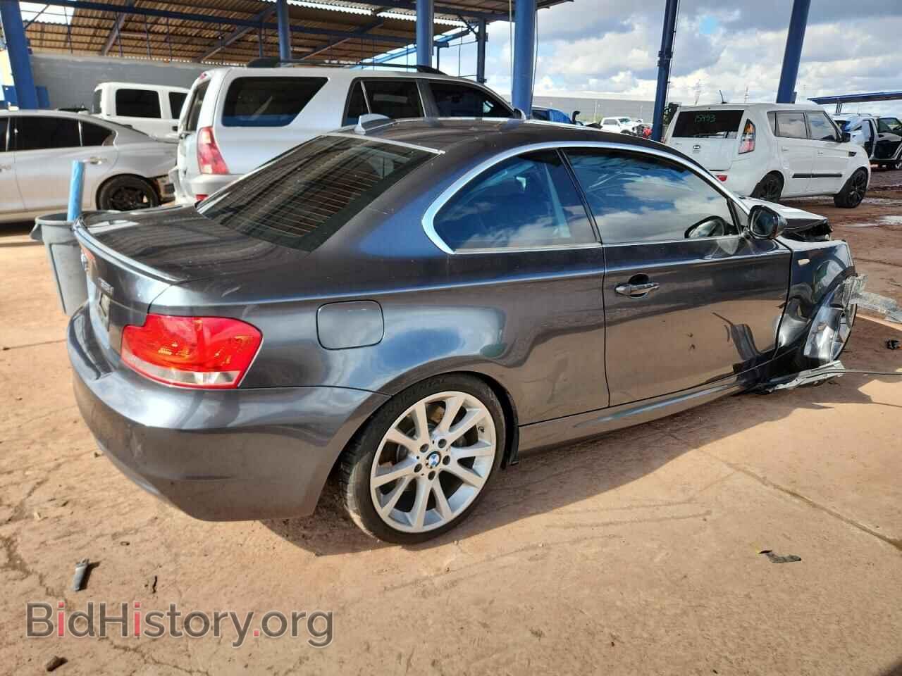 2013 BMW 1 SERIES - VIN: WBAUC9C51DVY60791 - Фото 3