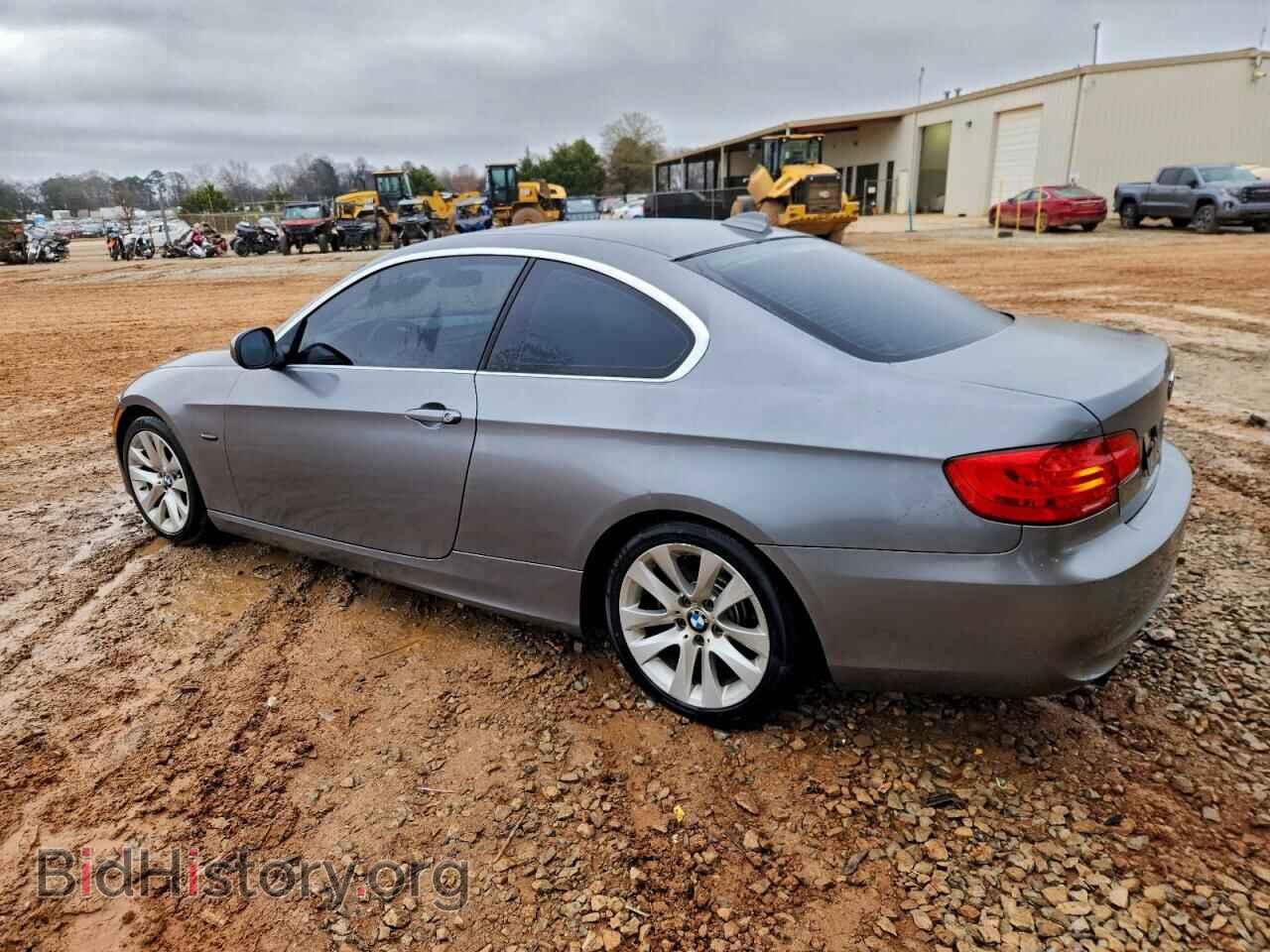 2011 BMW 3 SERIES - VIN: WBAKE5C50BE573305 - Фото 2