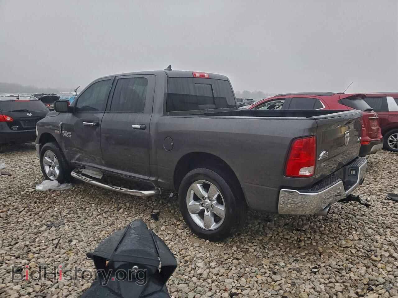 2018 RAM 1500 - VIN: 1C6RR7LT5JS321816 - Photo 2