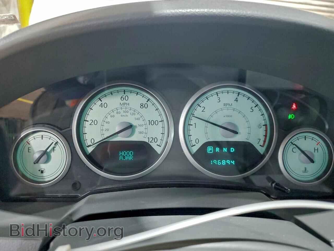2008 CHRYSLER MINIVAN - VIN: 2A8HR54P28R607296 - Фото 9