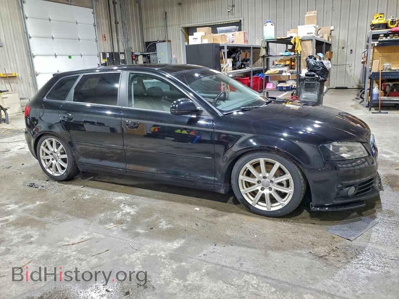 2010 AUDI A3 - VIN: WAUMFAFM5AA028093 - Фото 4