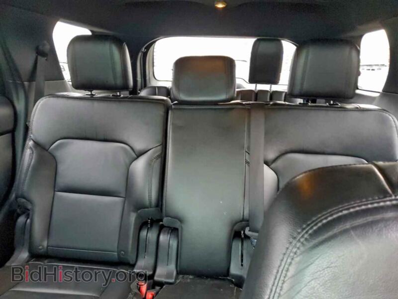 2016 Ford EXPLORER (VIN 1FM5K8D80GGD33178) — photo 10 of 13
