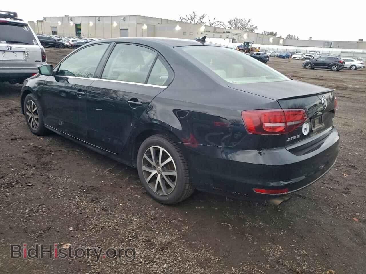 2017 VOLKSWAGEN JETTA - VIN: 3VWDB7AJ1HM284014 - Фото 2