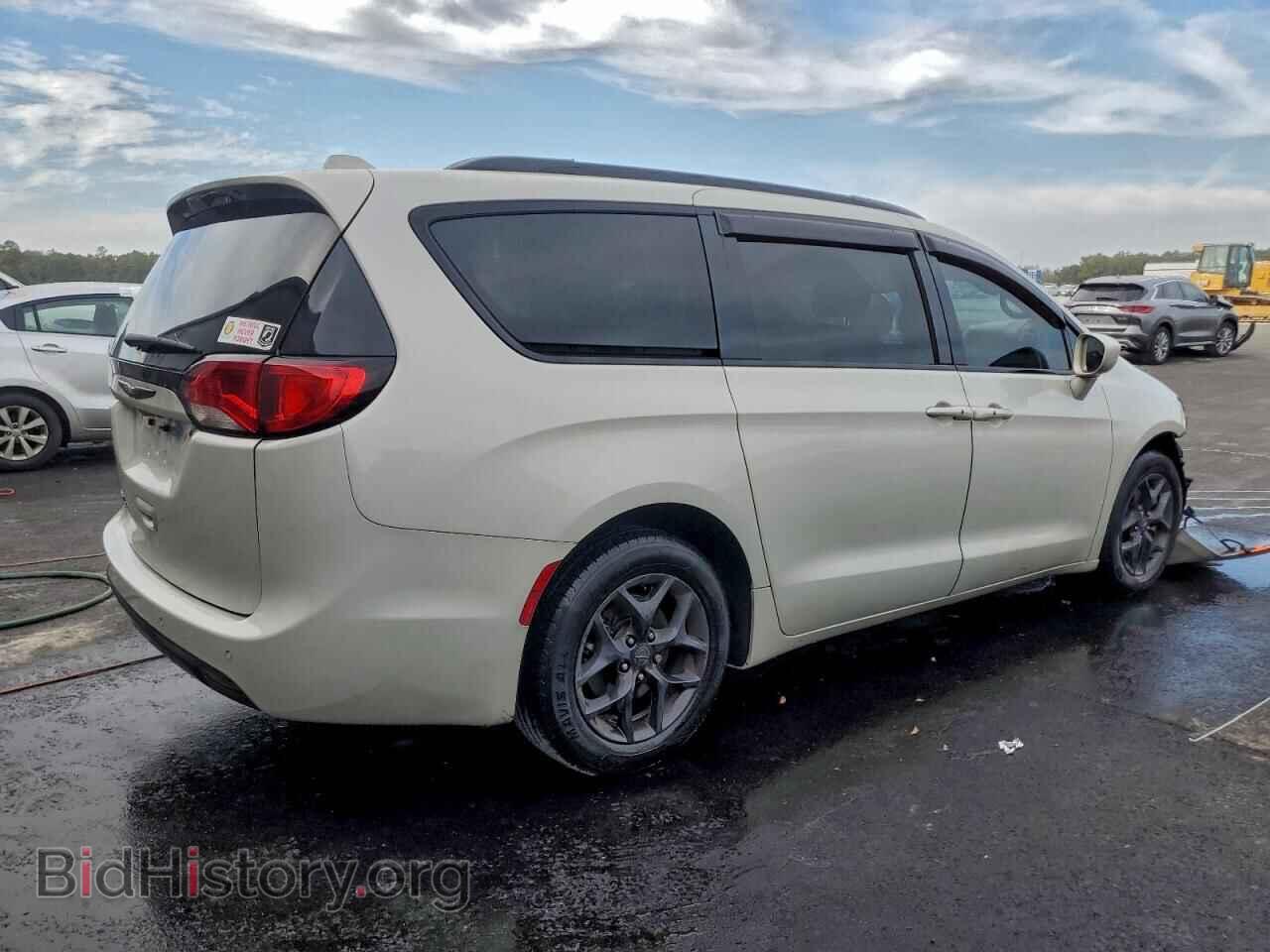 2020 CHRYSLER PACIFICA - VIN: 2C4RC1BG9LR233853 - Фото 3