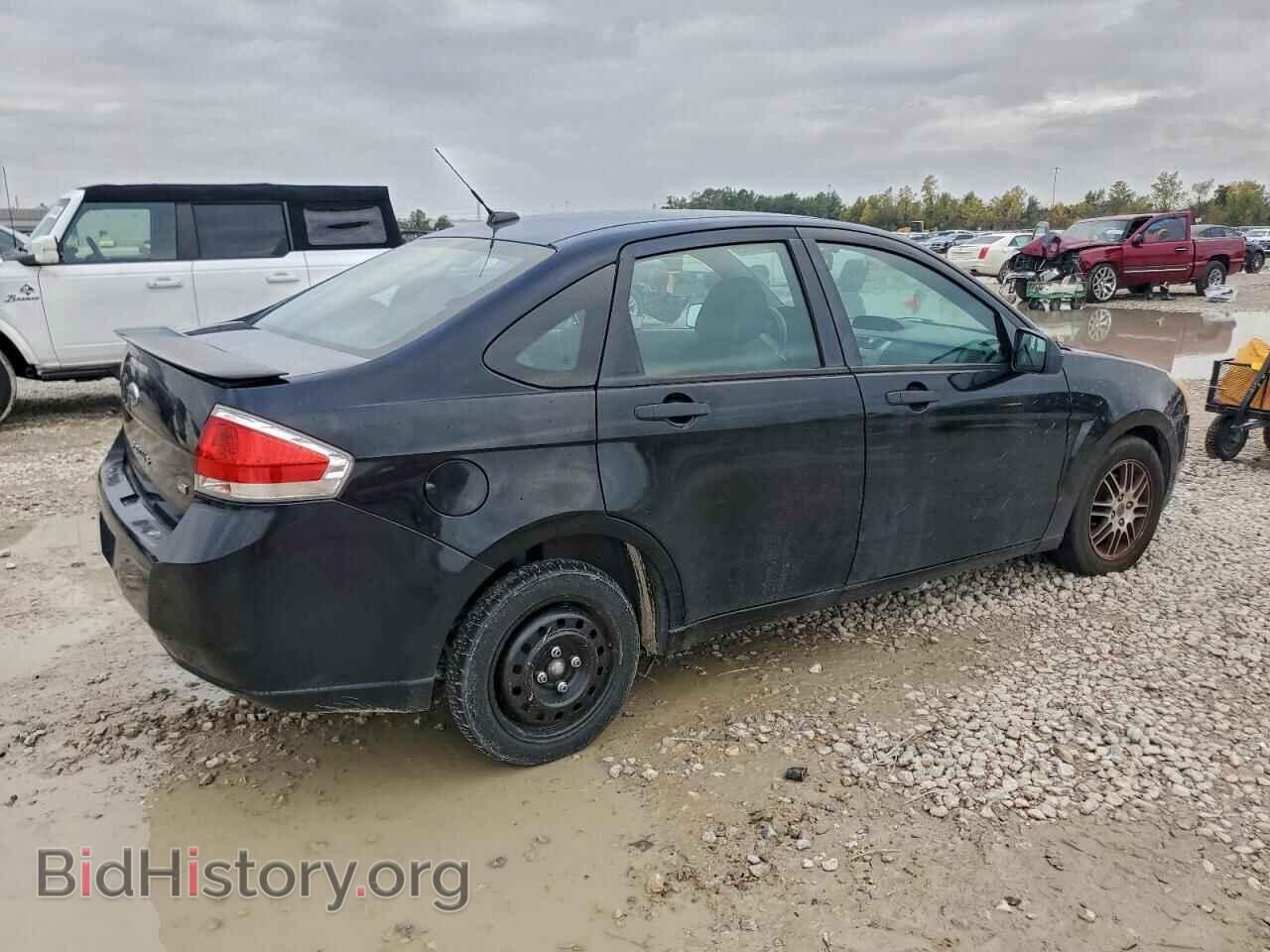 2011 FORD FOCUS - VIN: 1FAHP3FN0BW181061 - Photo 3