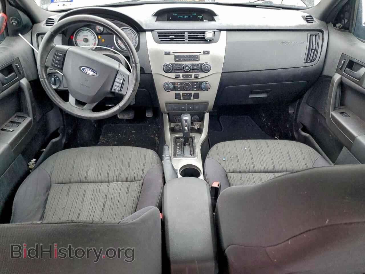 2011 FORD FOCUS - VIN: 1FAHP3FN0BW181061 - Photo 8