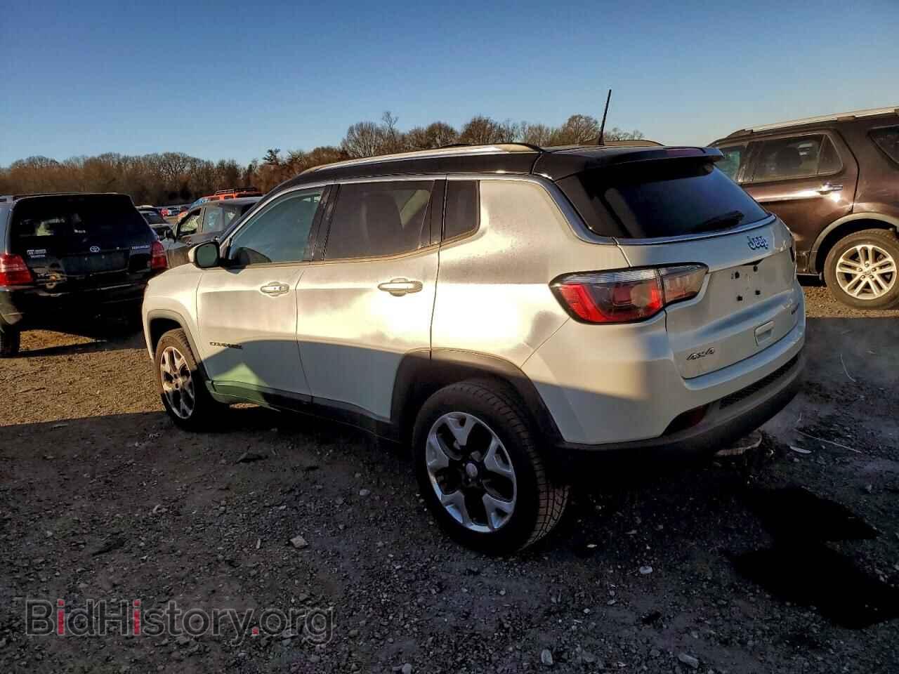 2017 JEEP COMPASS - VIN: 3C4NJDCB1HT688791 - Фото 2