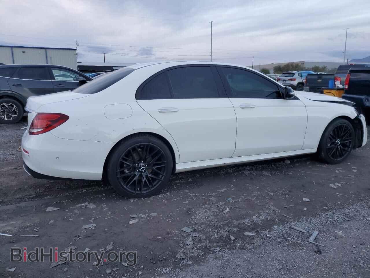 2019 MERCEDES-BENZ E-CLASS - VIN: WDDZF4JBXKA525390 - Фото 3