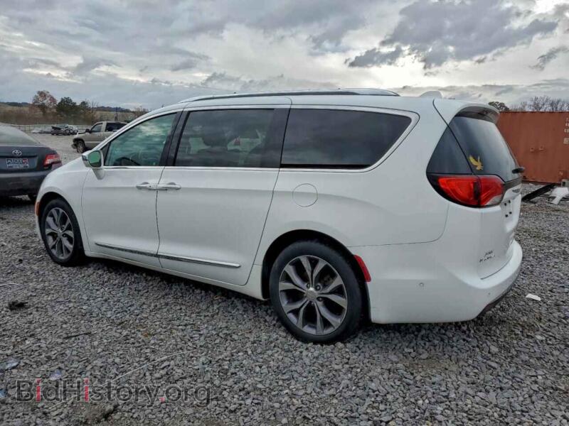2017 Chrysler PACIFICA (VIN 2C4RC1GG8HR602993) — фото 2 из 13