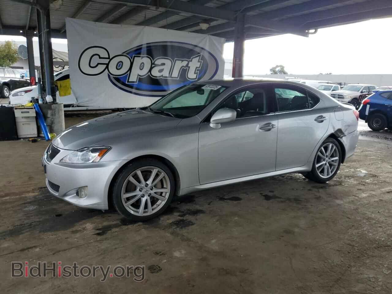 Photo JTHBE262965005934 - LEXUS IS 2006