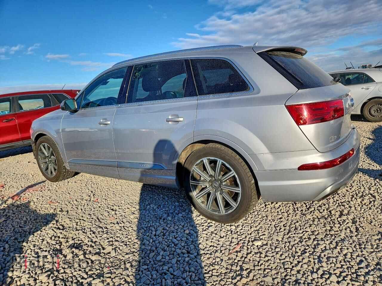 2017 AUDI Q7 - VIN: WA1LAAF7XHD001661 - Фото 2