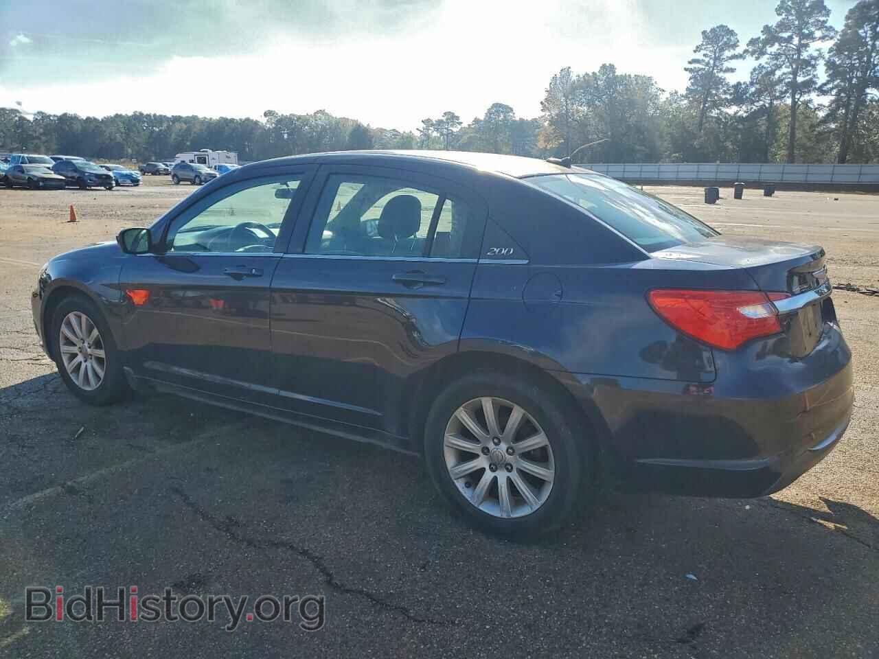 2012 CHRYSLER 200 - VIN: 1C3CCBBB1CN181653 - Фото 2