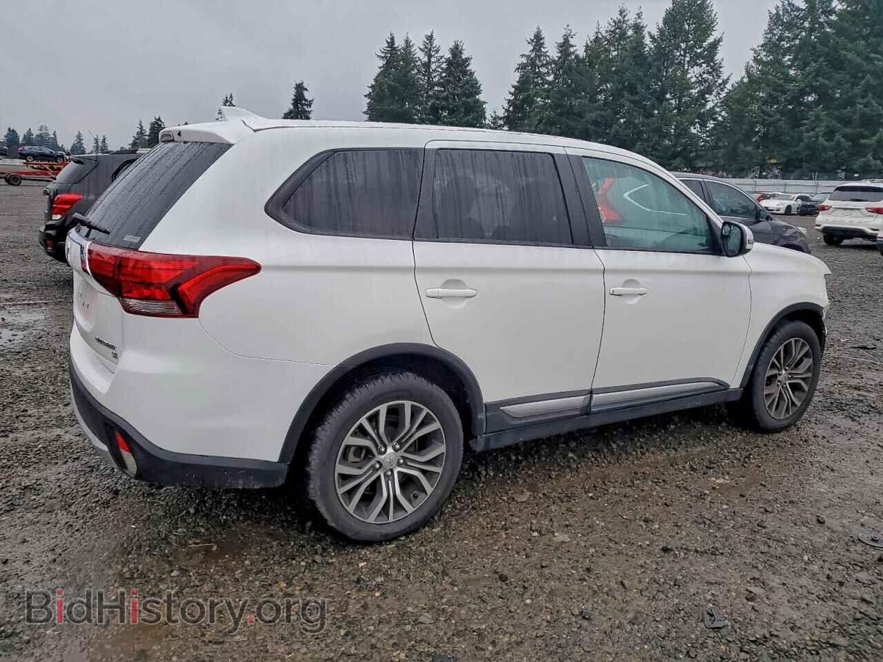2018 MITSUBISHI OUTLANDER - VIN: JA4AZ3A32JZ063967 - Фото 3