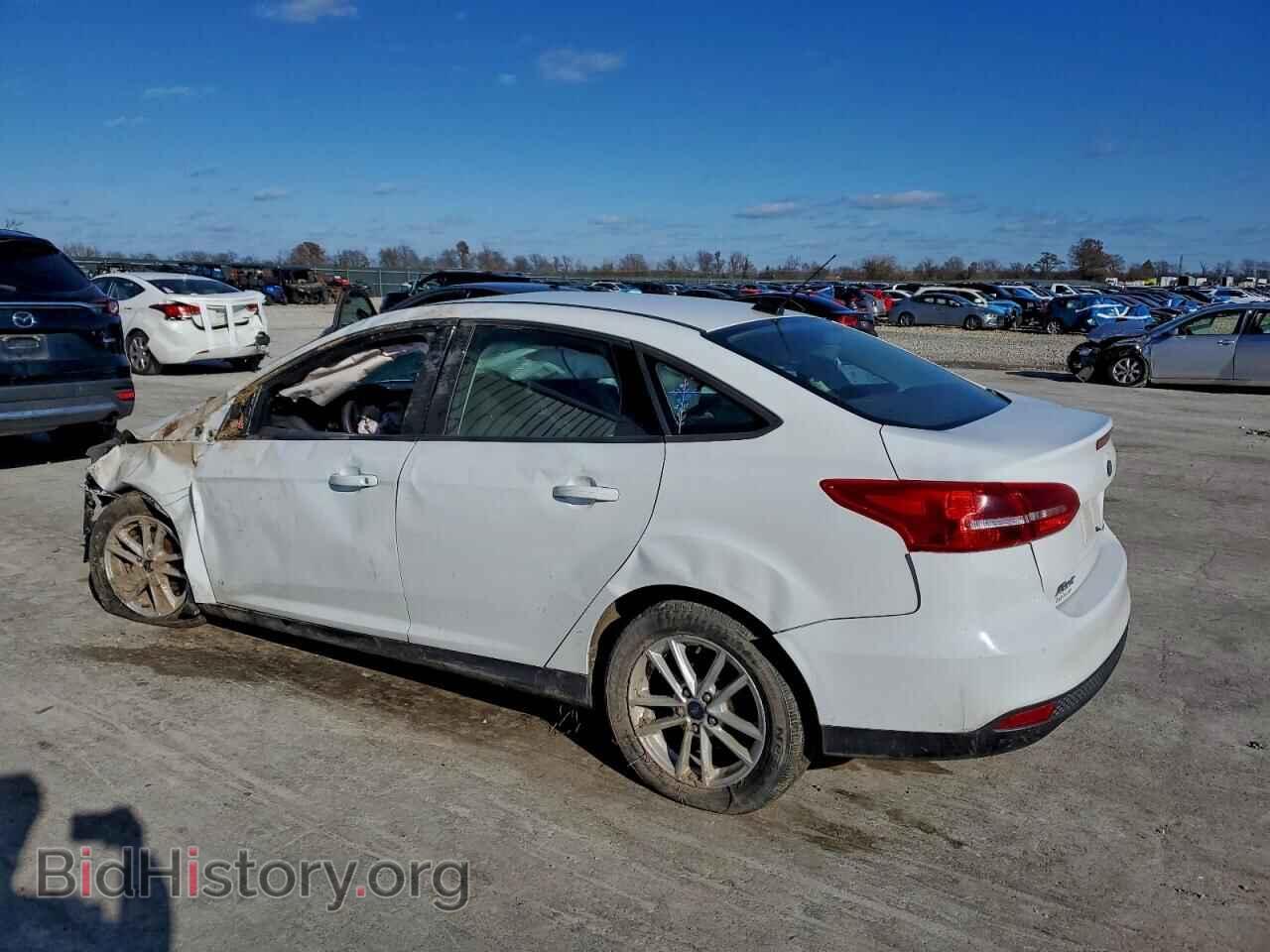 2018 FORD FOCUS - VIN: 1FADP3F23JL223470 - Фото 2