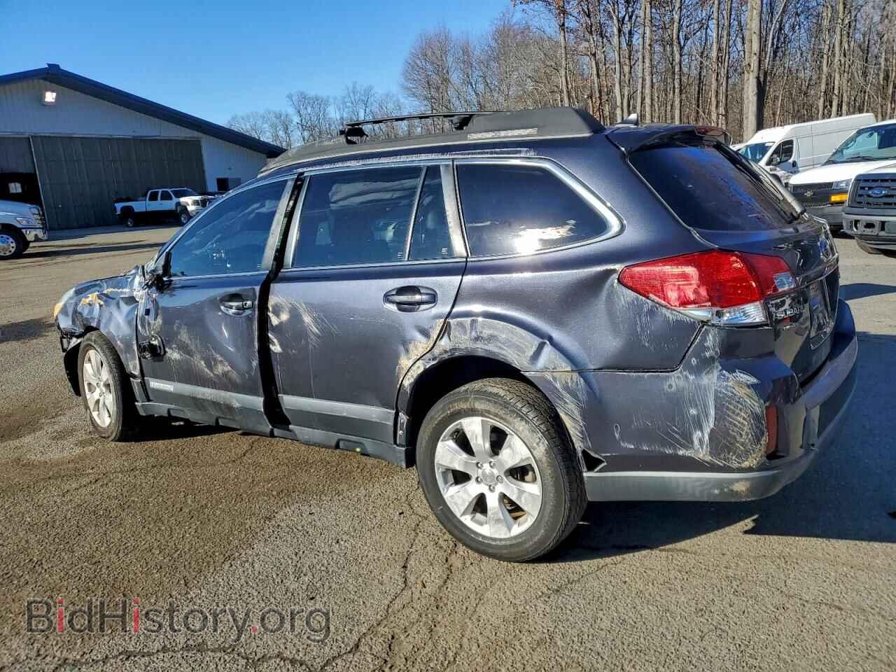 2011 SUBARU OUTBACK - VIN: 4S4BRBKC6B3376412 - Фото 2