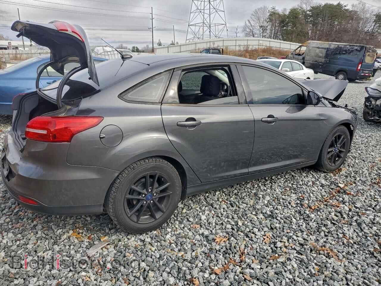 2017 FORD FOCUS - VIN: 1FADP3F24HL320333 - Фото 3
