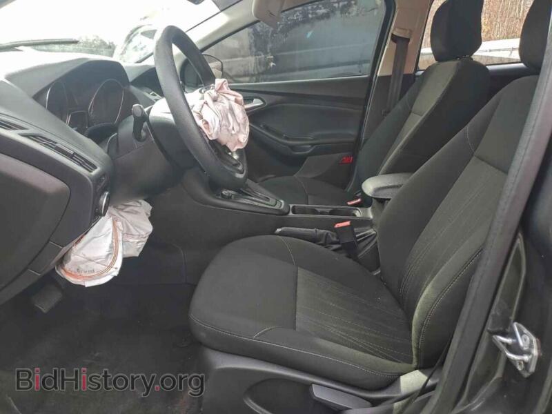2017 Ford FOCUS (VIN 1FADP3F24HL320333) — фото 7 из 14