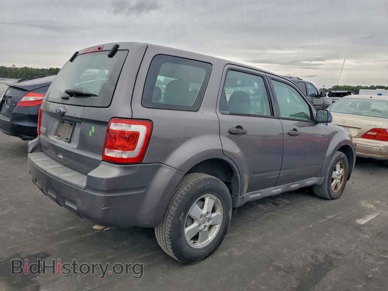 2011 FORD ESCAPE - VIN: 1FMCU0C75BKB01290 - Фото 3