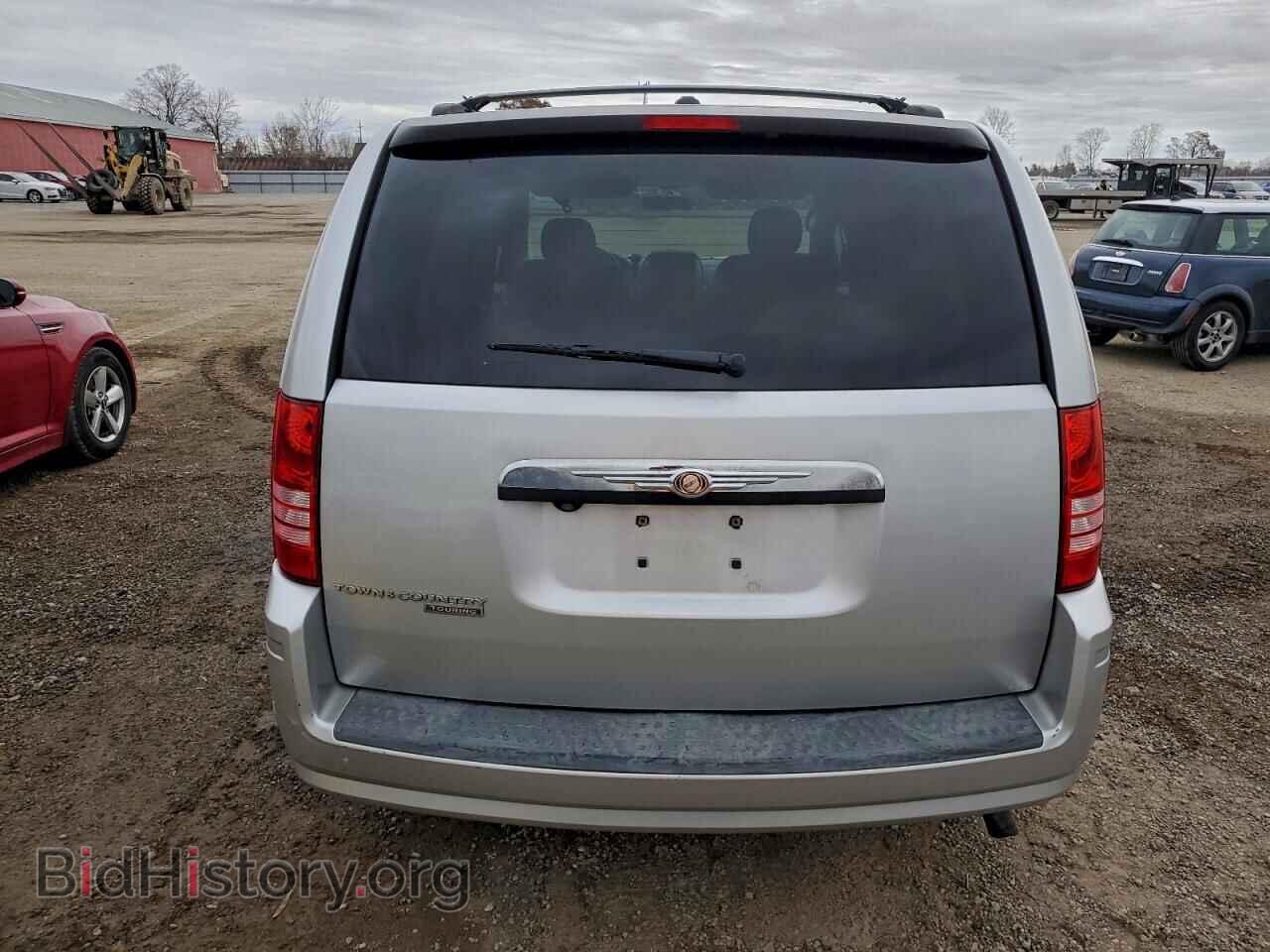 2008 CHRYSLER MINIVAN - VIN: 2A8HR54P38R842550 - Фото 6