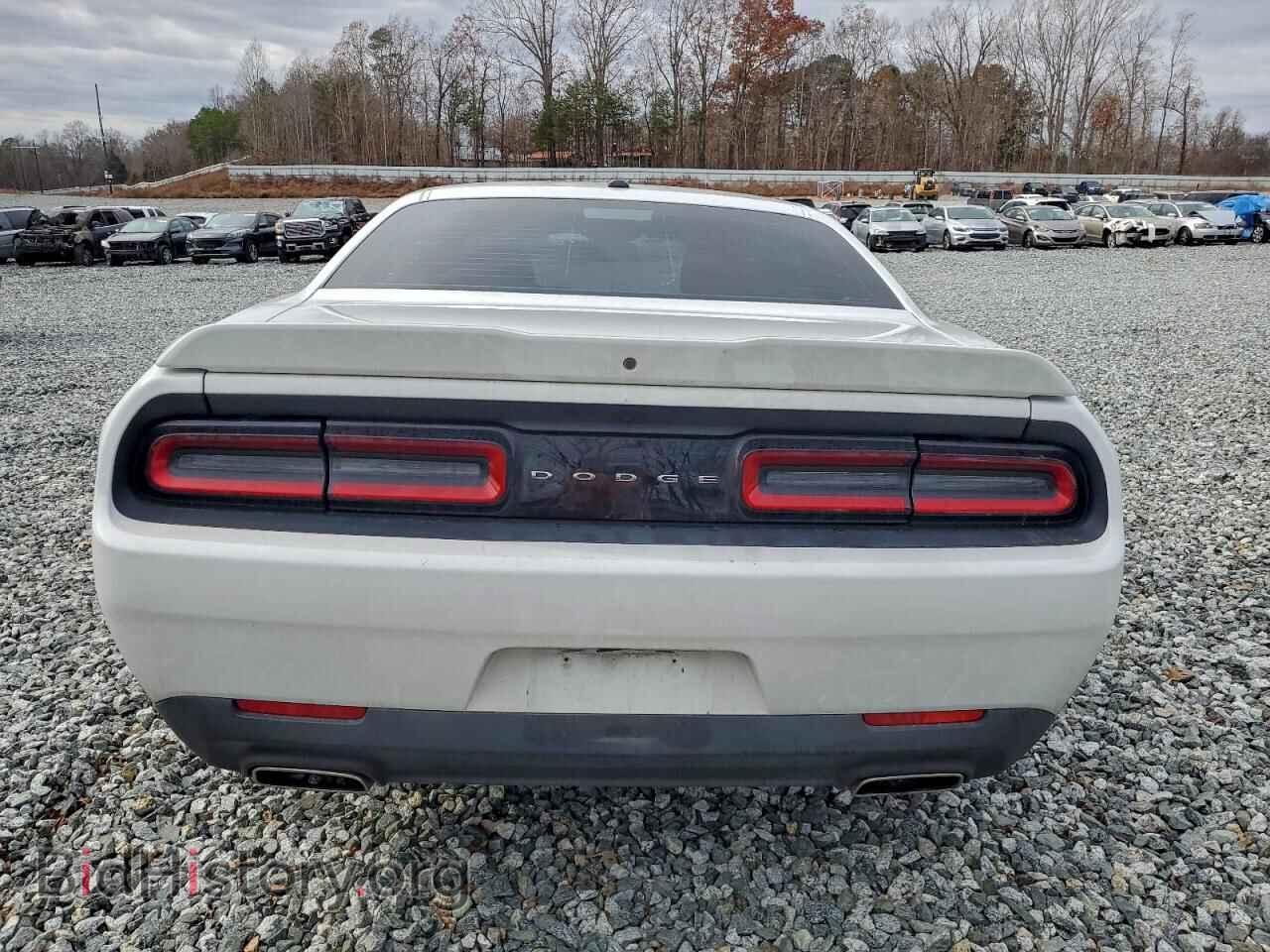 2019 DODGE CHALLENGER - VIN: 2C3CDZAG7KH669533 - Фото 6