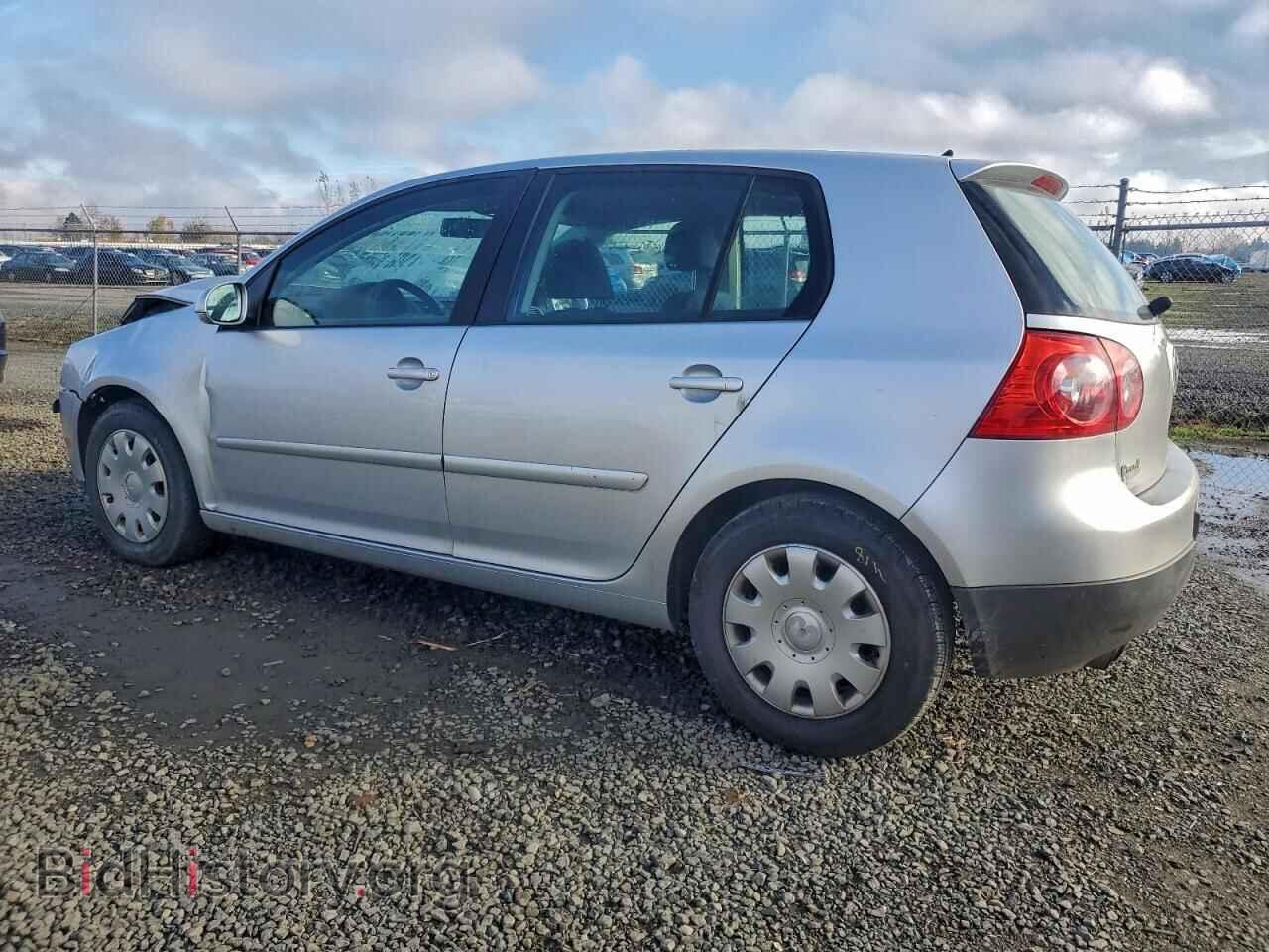 2009 VOLKSWAGEN RABBIT - VIN: WVWDA71K89W030686 - Фото 2