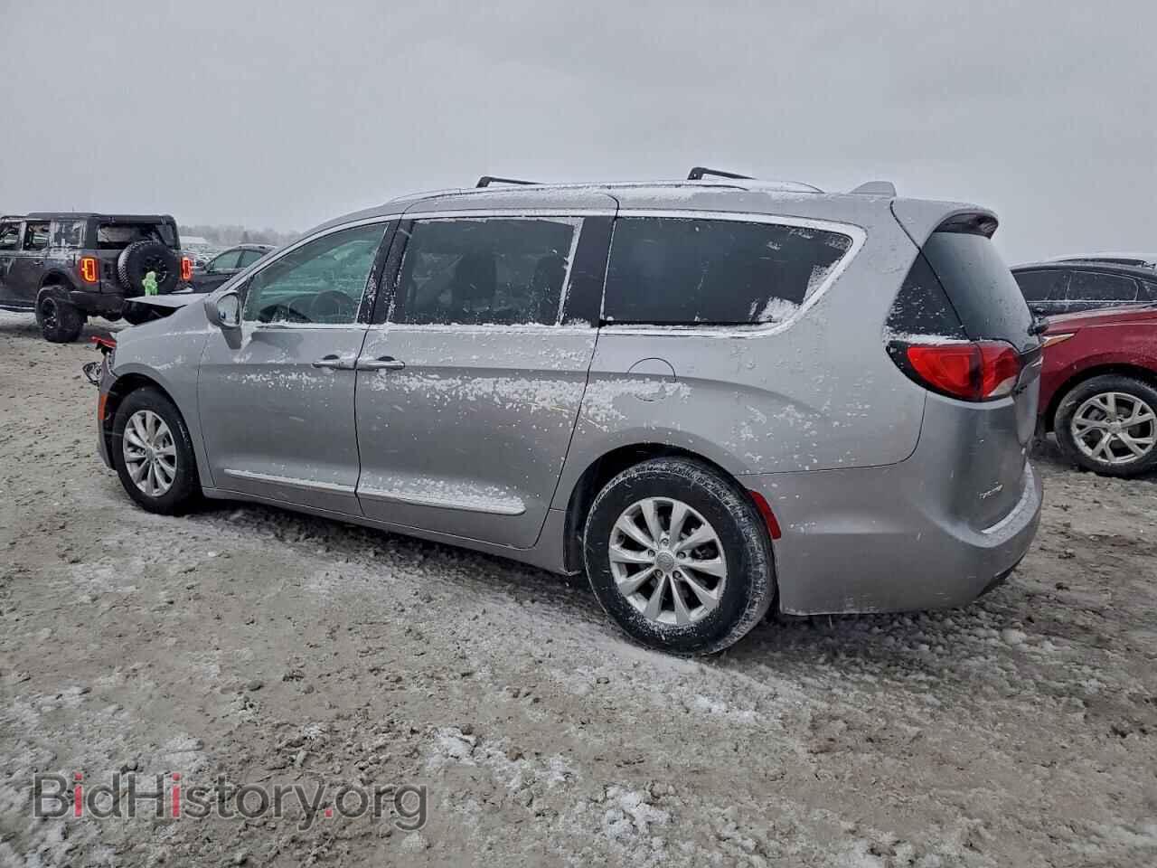 2018 CHRYSLER PACIFICA - VIN: 2C4RC1EG0JR108345 - Фото 2
