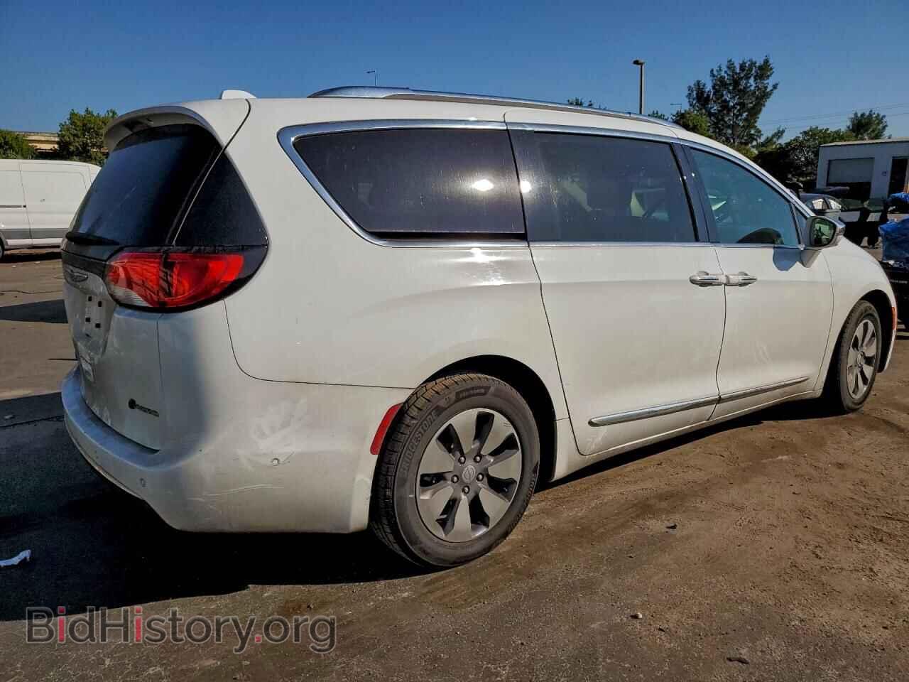 2018 CHRYSLER PACIFICA - VIN: 2C4RC1N75JR129420 - Фото 3