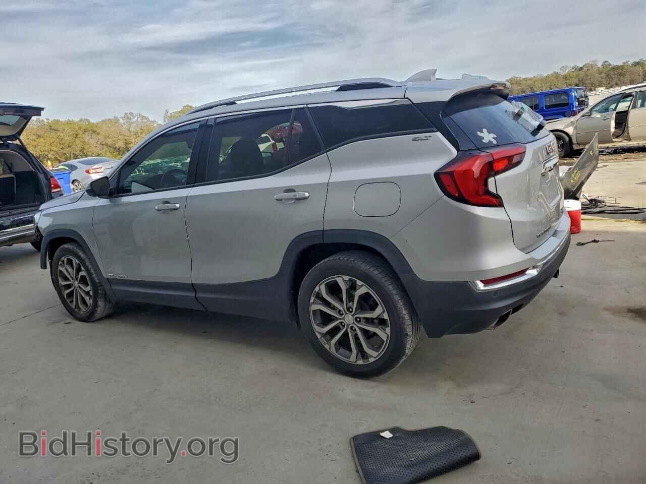 2019 GMC TERRAIN - VIN: 3GKALPEX3KL110822 - Photo 2