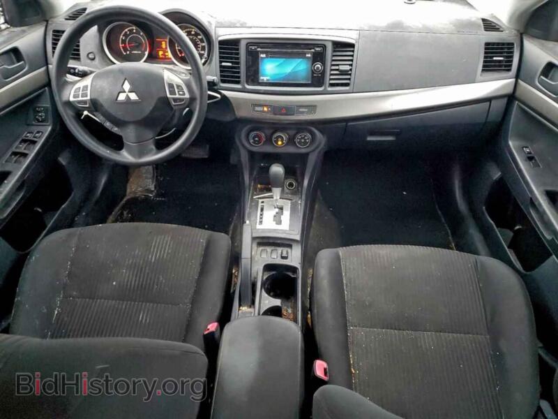 2014 Mitsubishi LANCER (VIN JA32V2FW4EU002995) — фото 8 из 14