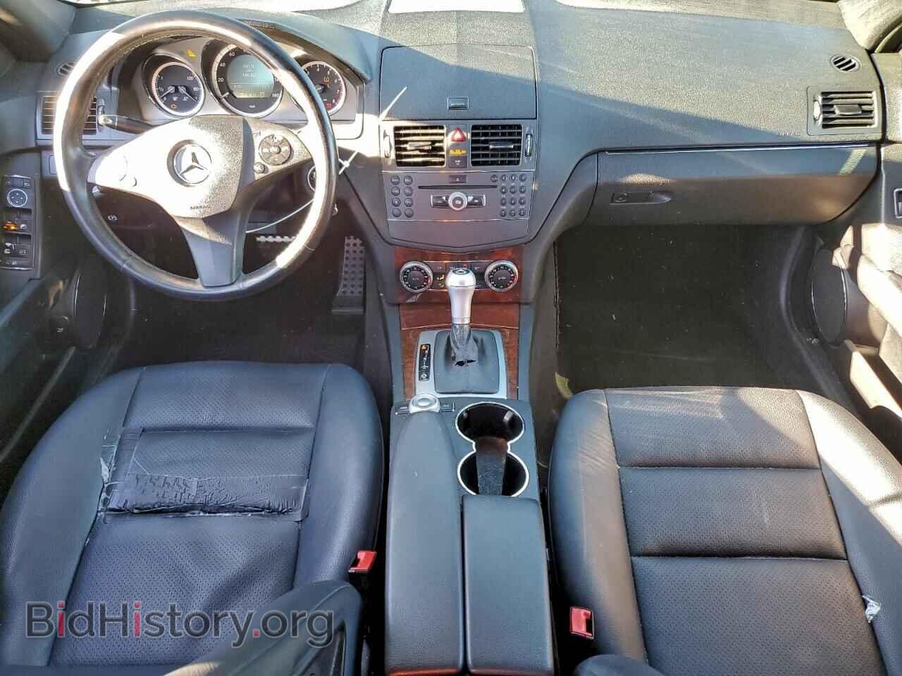 2010 MERCEDES-BENZ C-CLASS - VIN: WDDGF5EB7AR110180 - Фото 8