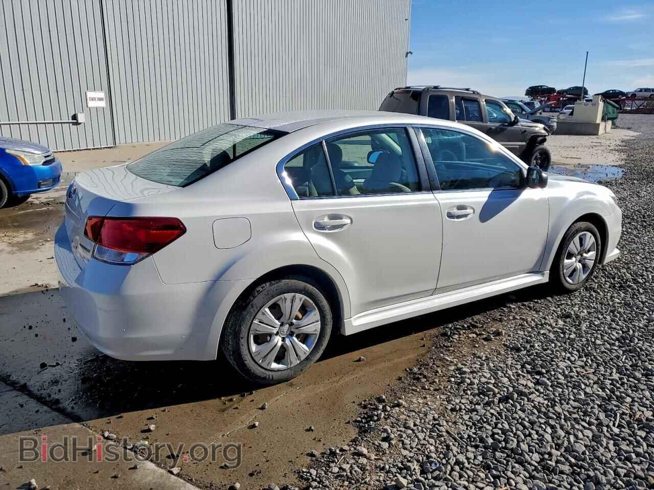 2013 SUBARU LEGACY - VIN: 4S3BMBA63D3024082 - Фото 3
