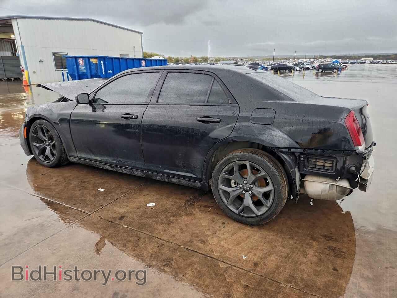 2023 CHRYSLER 300 - VIN: 2C3CCAAG1PH561212 - Фото 2