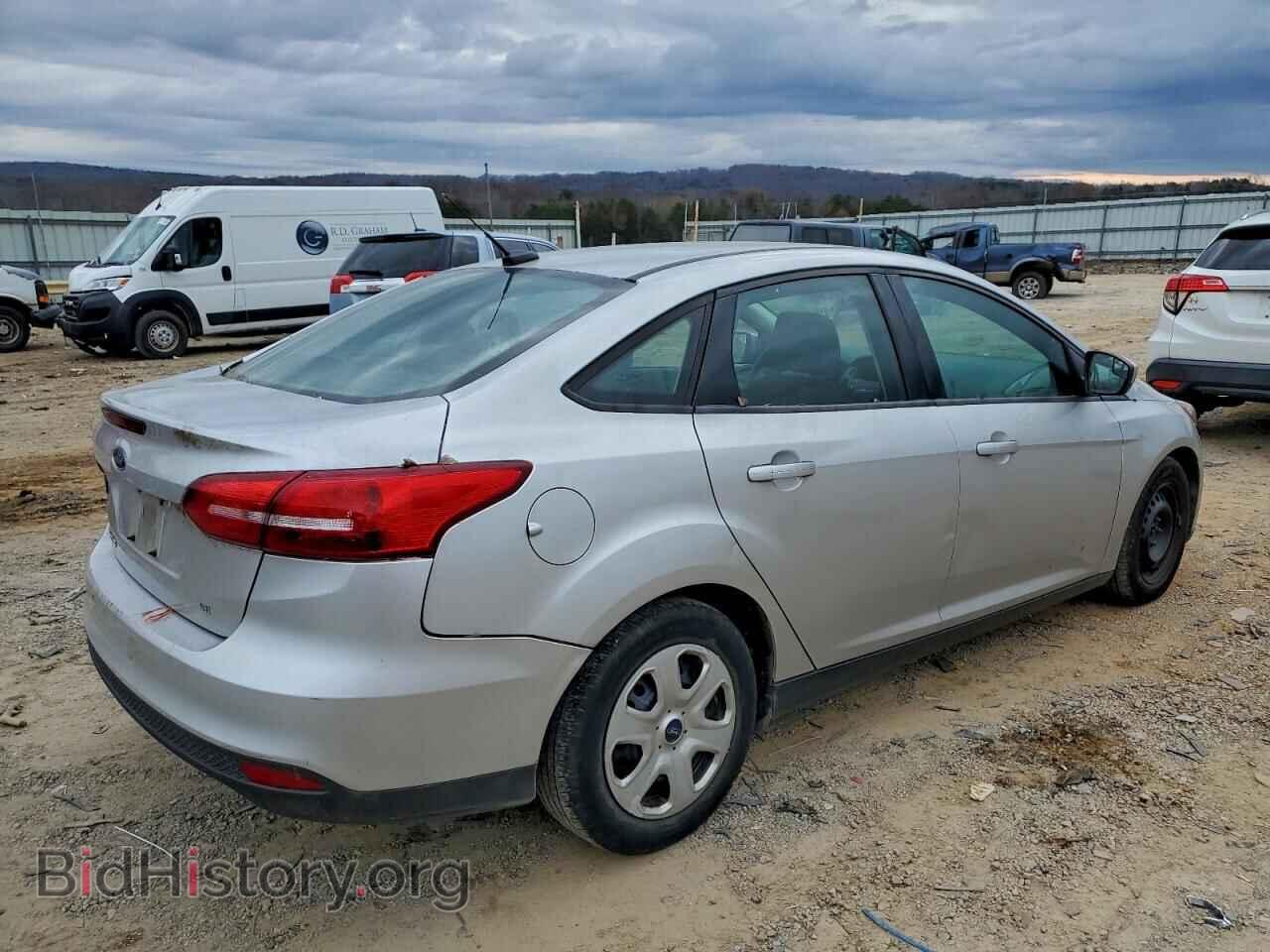 2018 FORD FOCUS - VIN: 1FADP3F28JL308966 - Фото 3