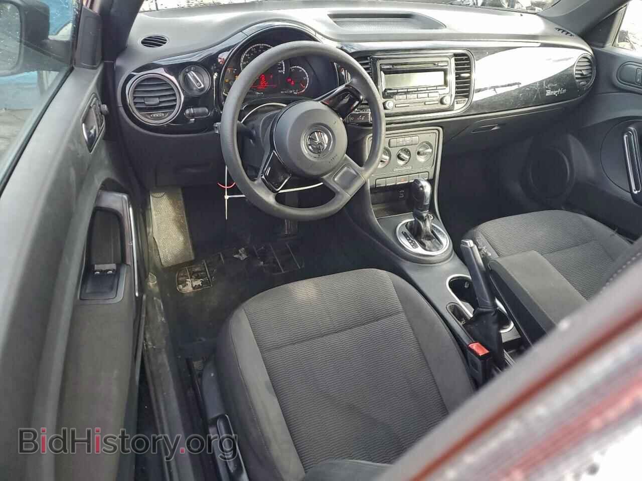 2014 VOLKSWAGEN BEETLE - VIN: 3VWFP7AT6EM628802 - Фото 8