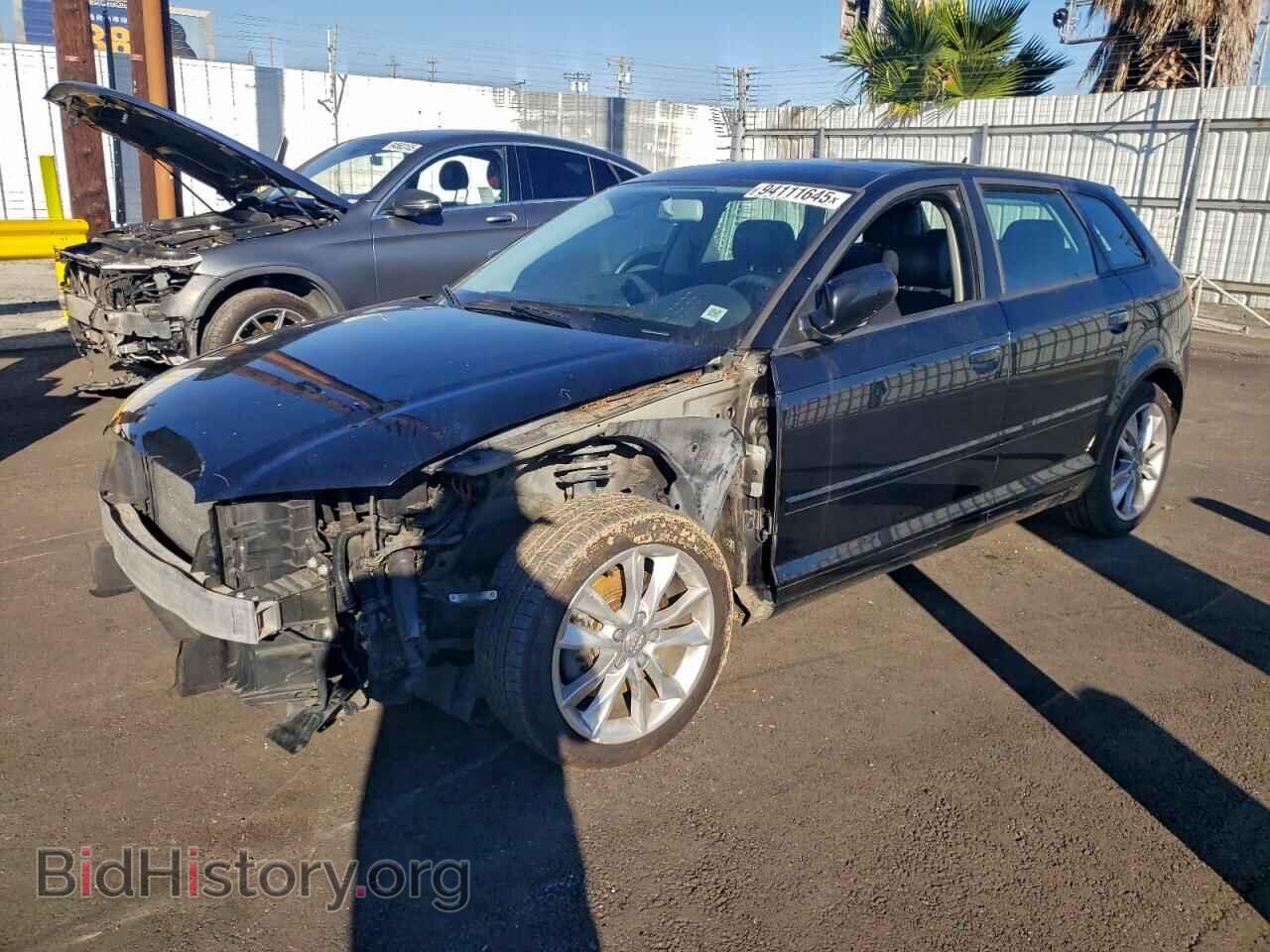 Photo WAUBEAFM1DA020572 - AUDI A3 2013
