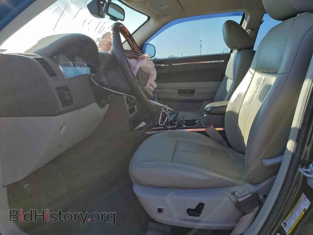 2010 CHRYSLER 300 - VIN: 2C3CA3CV0AH148606 - Фото 7