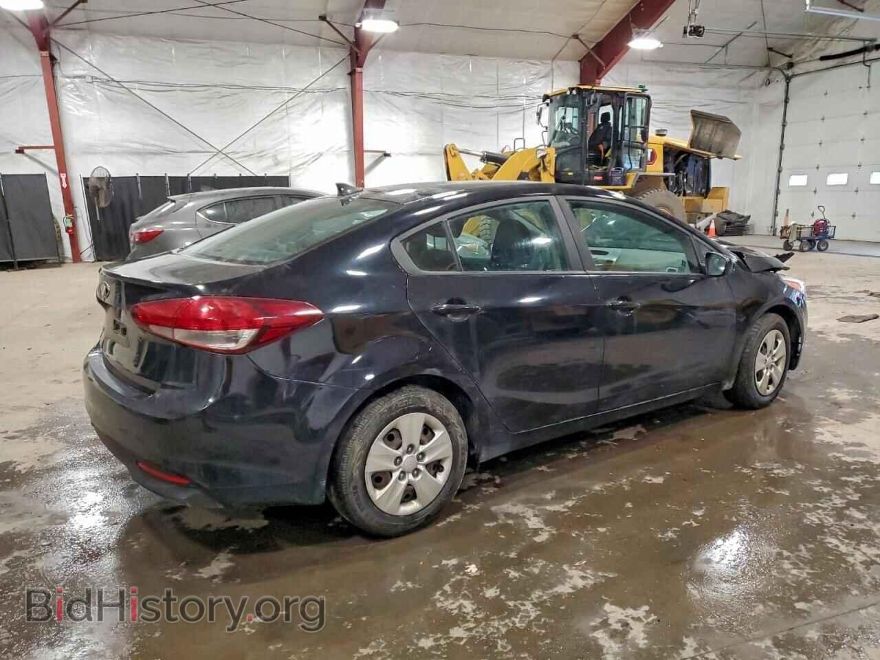 2017 KIA FORTE - VIN: 3KPFK4A75HE160580 - Photo 3