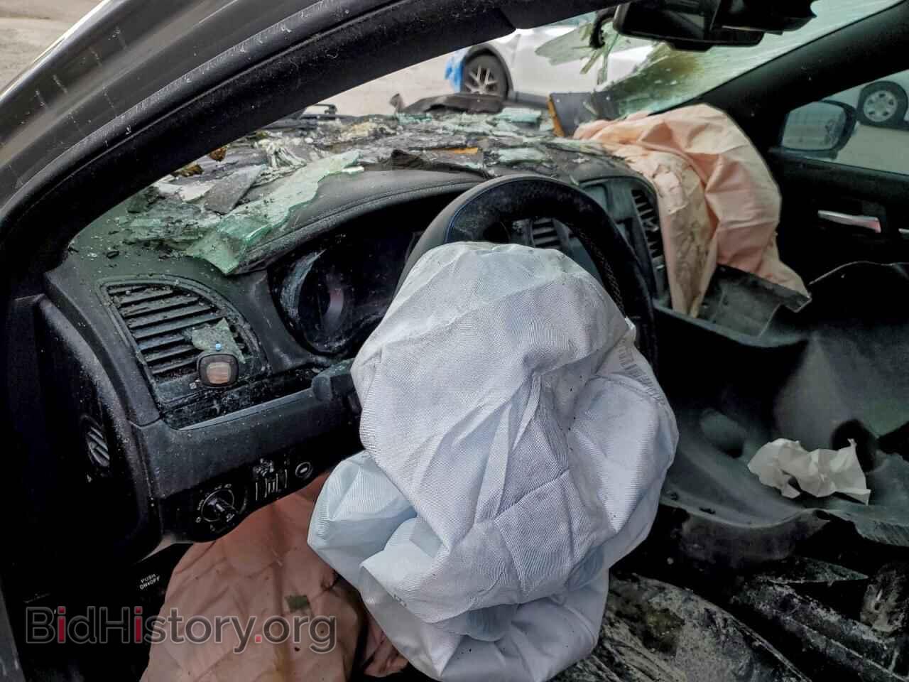 2017 CHRYSLER 300 - VIN: 2C3CCABG8HH663803 - Фото 9