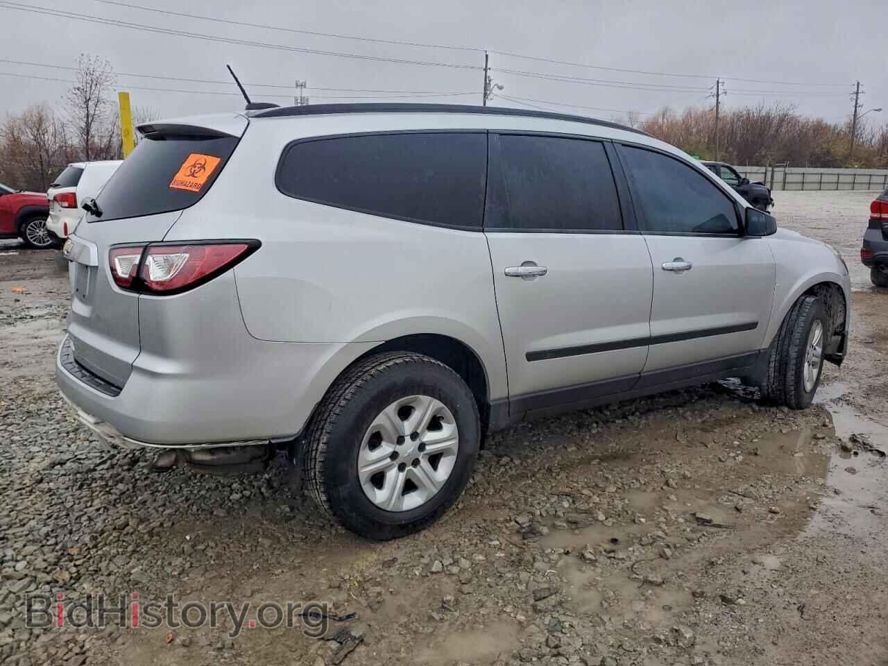 2017 CHEVROLET TRAVERSE - VIN: 1GNKRFED1HJ223075 - Фото 3
