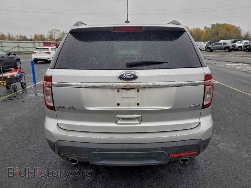 2015 Ford EXPLORER (VIN 1FM5K8F87FGA04733) — фото 6 из 15