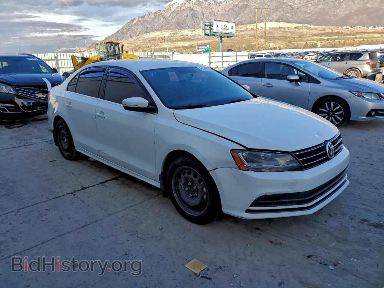 2017 VOLKSWAGEN JETTA - VIN: 3VW2B7AJ2HM310370 - Фото 4