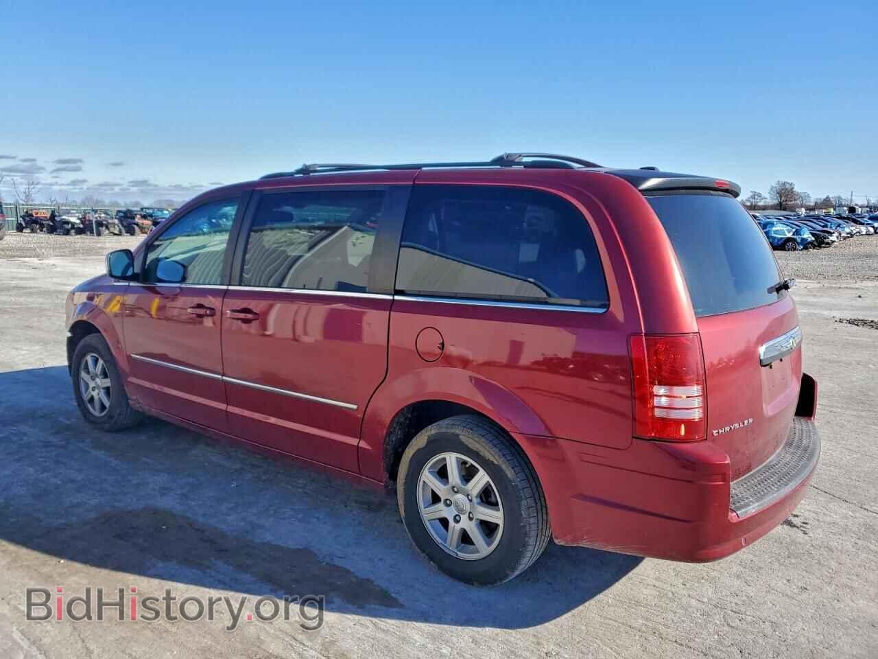 2010 CHRYSLER MINIVAN - VIN: 2A4RR8D10AR495123 - Photo 2