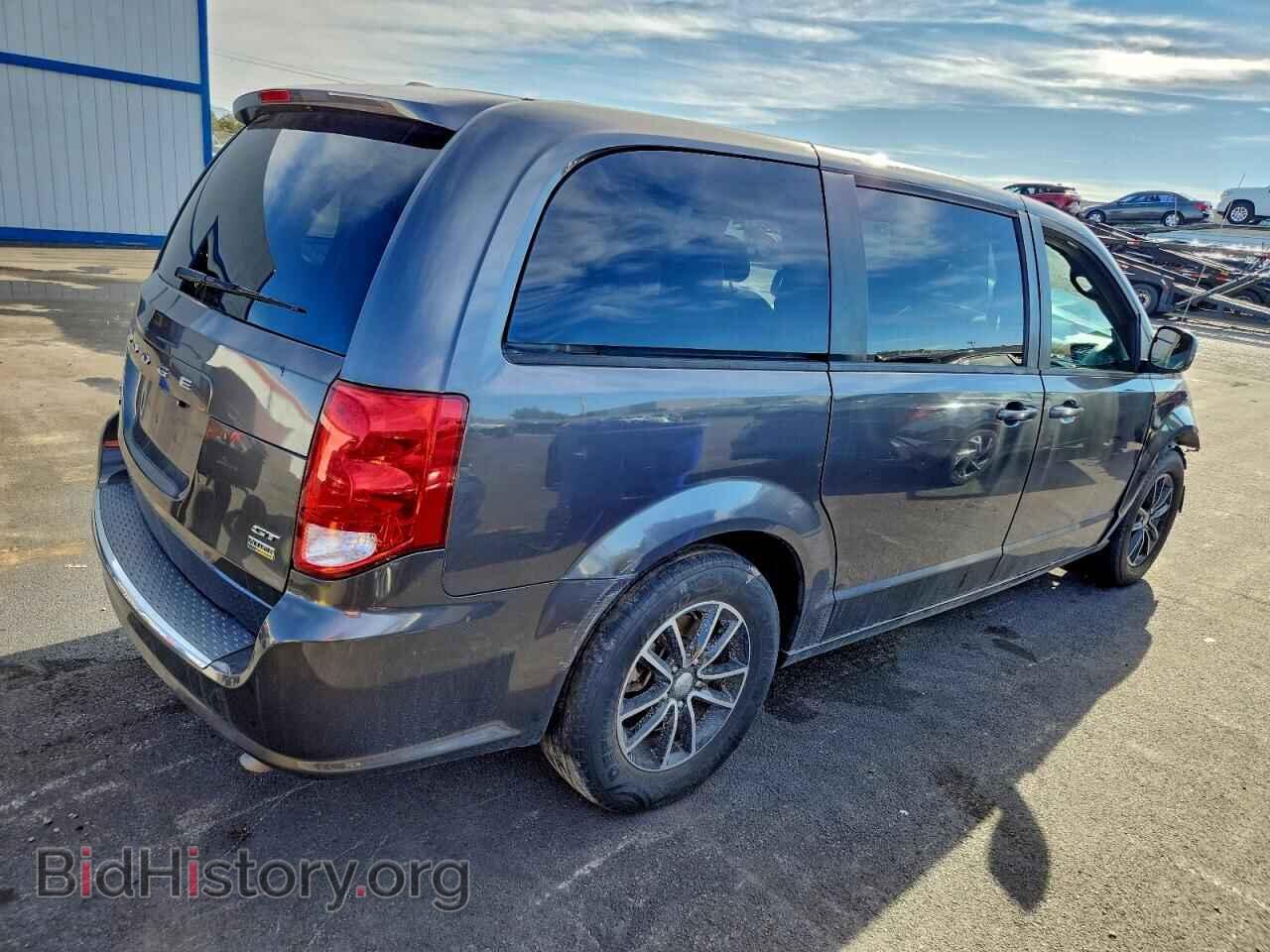 2018 DODGE CARAVAN - VIN: 2C4RDGEG3JR254142 - Фото 3