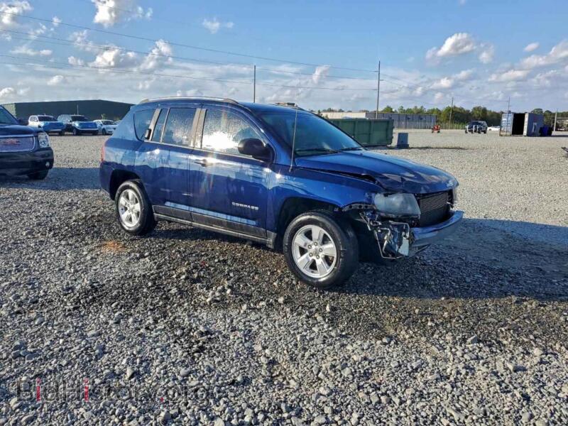 2014 Jeep COMPASS (VIN 1C4NJCBA1ED774915) — фото 4 из 16